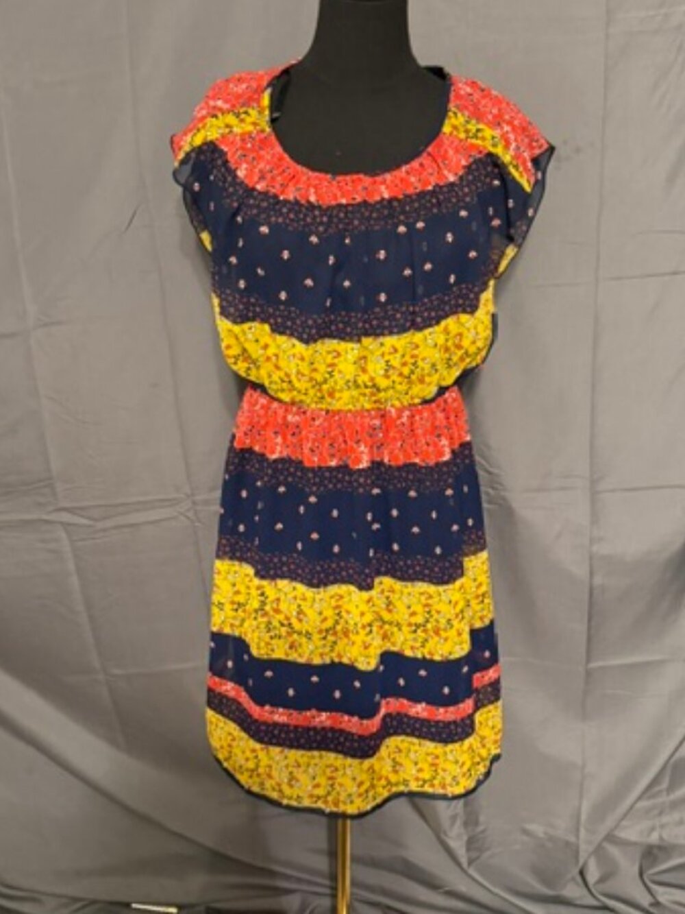 ENFOCUS STUDIO Dress Size 8